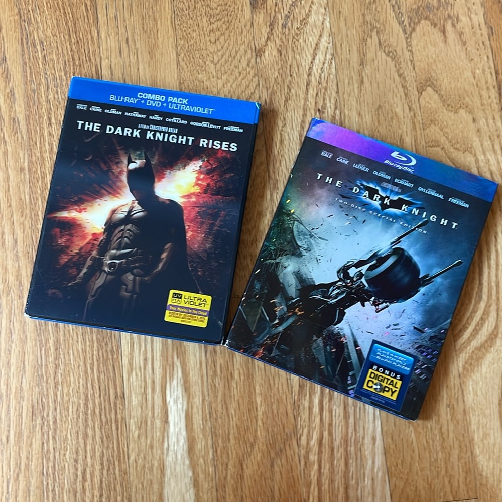 The Dark Knight Blu-Ray DVD Set of 2